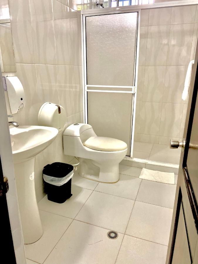 Hotel Parque De Los Novios Inn Санта-Марта Экстерьер фото